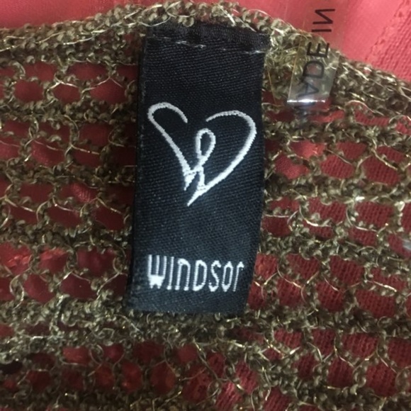 3/$15 Gold crochet Wide Neck Batwing Sweater M/L - Picture 5 of 7